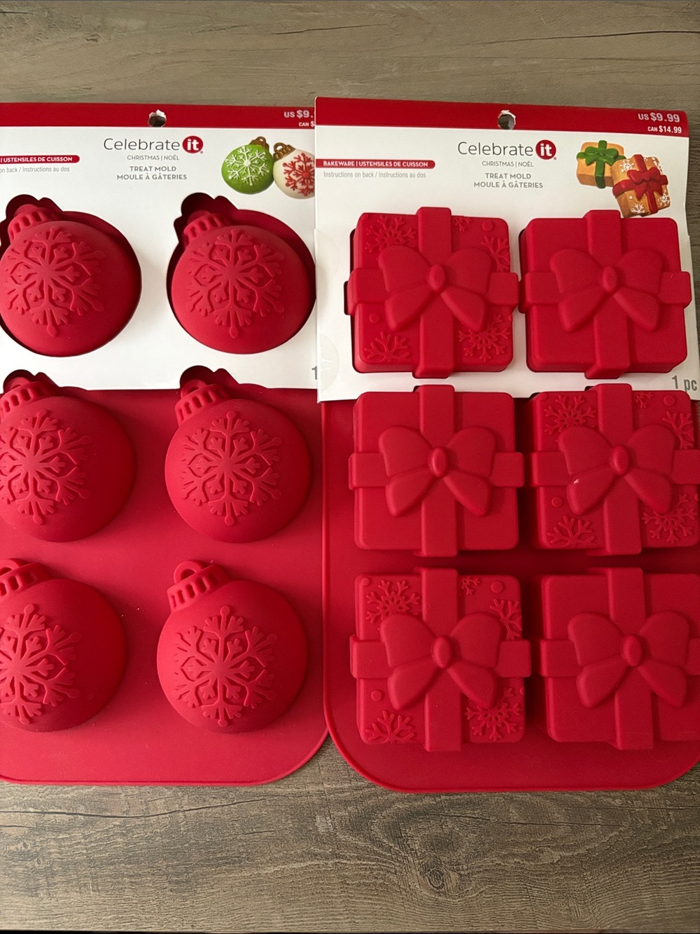 Celebrate It Red Silicone Holiday Ornament & Gift Treat Mold Set
